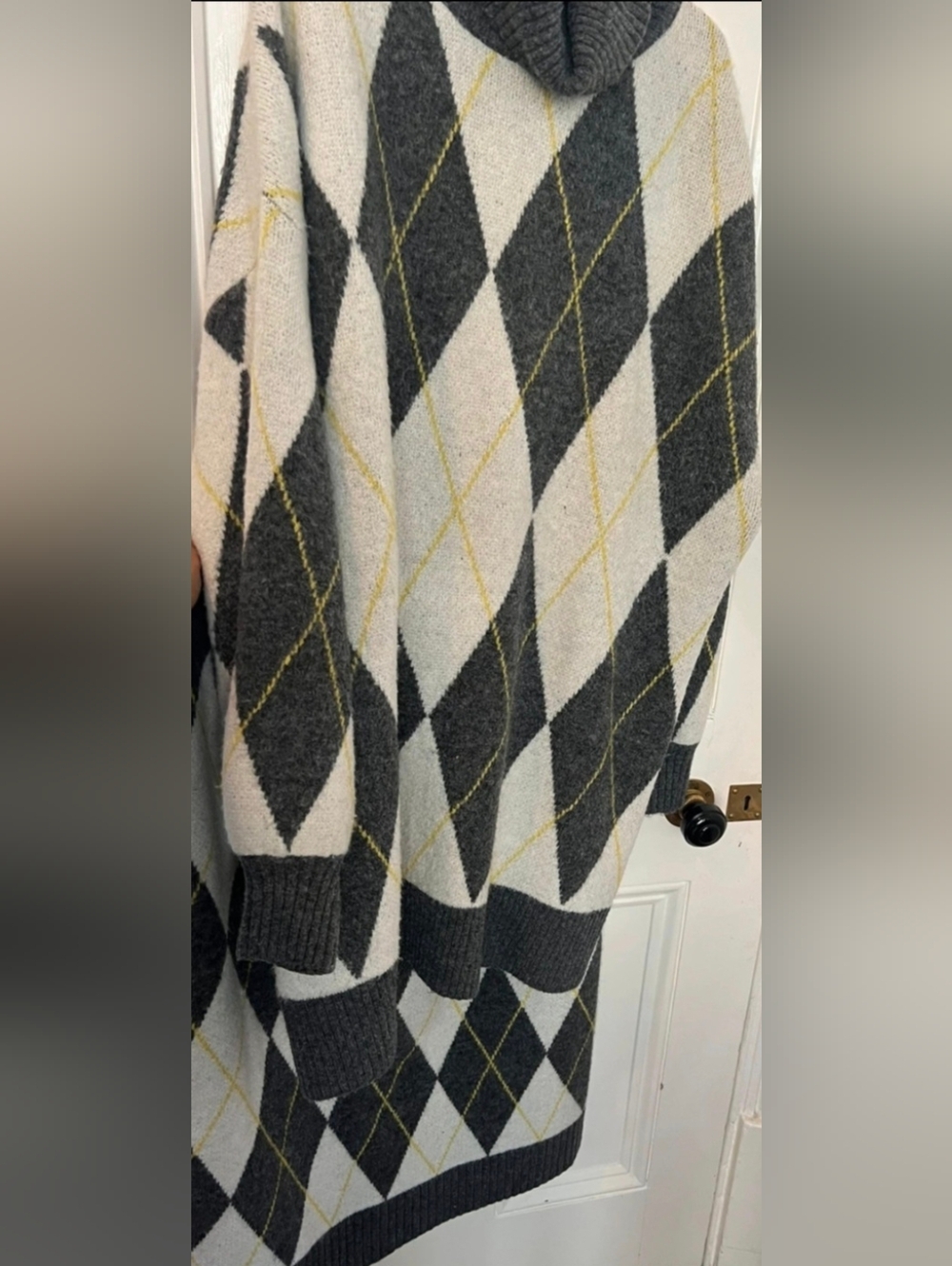 H&M Argyle Cowl Neck Sweater And Matching Skirt in Gray, Cream & Yellow - Picture 3 of 7